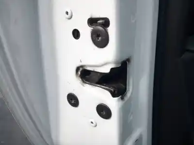 Peça sobressalente para automóvel em segunda mão fechadura da porta traseira esquerda por dacia lodgy stepway referências oem iam 