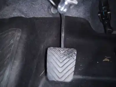 Peça sobressalente para automóvel em segunda mão pedal da embreagem por kia carens ( ) drive referências oem iam 