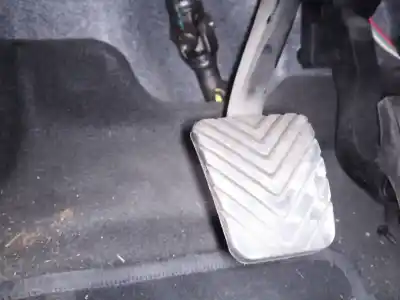 Second-hand car spare part brake pedal for kia carens ( ) drive oem iam references 