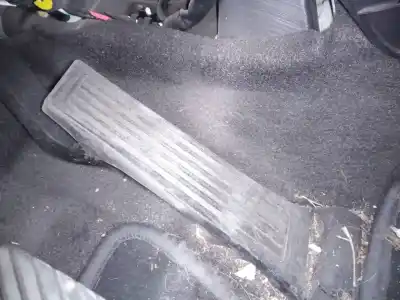 Second-hand car spare part accelerator pedal for kia carens ( ) drive oem iam references 351904a700