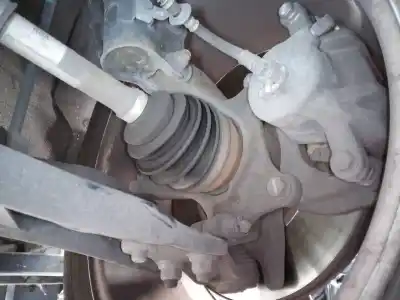 Second-hand car spare part front left knuckle for kia carens ( ) drive oem iam references 