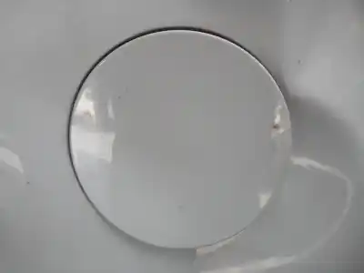 Peça sobressalente para automóvel em segunda mão tampa de combustível externa por kia carens ( ) drive referências oem iam 