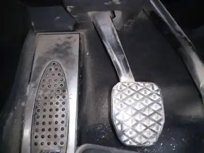 Piesă de schimb auto la mâna a doua Pedalã De Ambreaj pentru BMW SERIE 1 COUPE (E82) 2.0 118d Referințe OEM IAM   