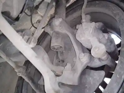 Second-hand car spare part front right knuckle for bmw serie 1 coupe (e82) 2.0 118d oem iam references 