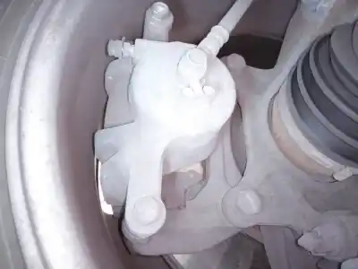 Second-hand car spare part front right brake caliper for kia carens ( ) drive oem iam references 