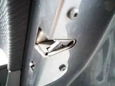 Peça sobressalente para automóvel em segunda mão fechadura da porta traseira direita por bmw x1 (e84) sdrive 18d referências oem iam 