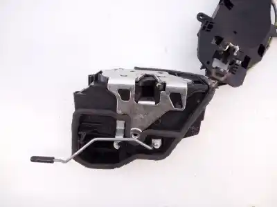 Second-hand car spare part left front door lock for bmw x1 (e84) sdrive 18d oem iam references a053702 e1-a3-8-1 