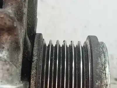 Second-hand car spare part alternator for bmw x1 (e84) sdrive 18d oem iam references 8507624 p3-b6-2-1 