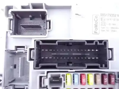 Автозапчасти б/у блок реле/предохранителей за ford ka (ccu) urban ссылки oem iam 00517935210 e3-b3-29-1 