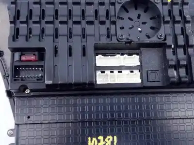 Second-hand car spare part gps navigation system for ford focus turn. (cb8) titanium oem iam references  e3-b3-23-1 