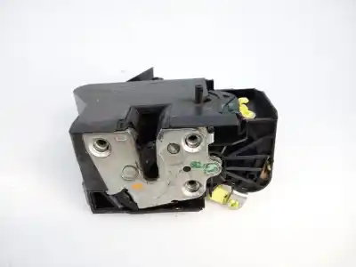 Second-hand car spare part rear left door lock for dacia sandero ambiance oem iam references  e1-a1-28-2 