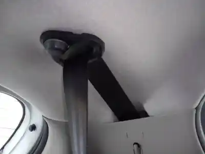 Peça sobressalente para automóvel em segunda mão Cinto De Segurança Traseiro Central por DACIA SANDERO Ambiance Referências OEM IAM   