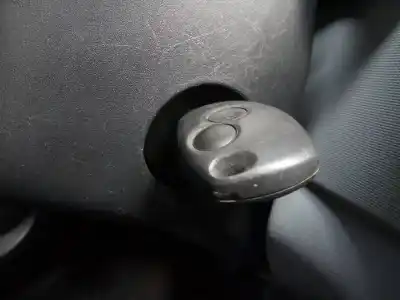 Peça sobressalente para automóvel em segunda mão canhão de ignição por dacia sandero ambiance referências oem iam 