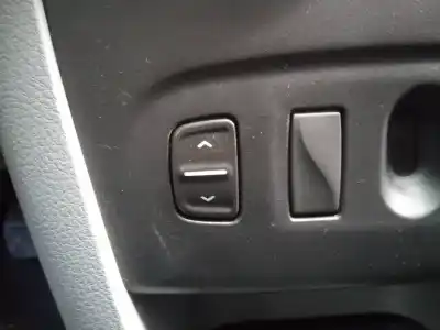 Peça sobressalente para automóvel em segunda mão botão / interruptor elevador vidro dianteiro esquerdo por dacia sandero ambiance referências oem iam 