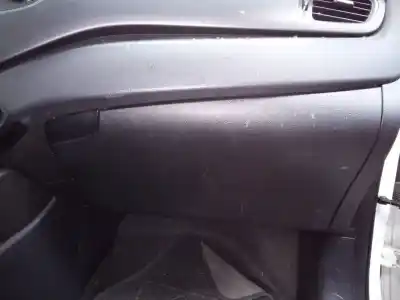 Peça sobressalente para automóvel em segunda mão porta luvas por kia carens ( ) concept referências oem iam 
