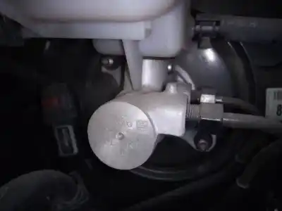 Peça sobressalente para automóvel em segunda mão bomba de travões por kia carens ( ) concept referências oem iam 