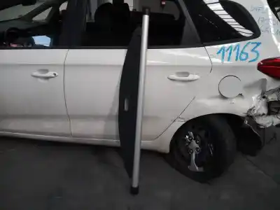 Peça sobressalente para automóvel em segunda mão chapeleira por kia carens ( ) concept referências oem iam   