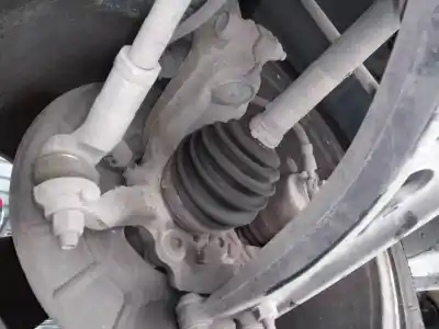 Автозапчасти б/у передняя левая кулачка за audi a3 (8p) 1.9 tdi ambiente ссылки oem iam 