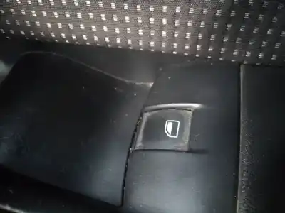 Автозапчасти б/у выключатель переднего правого окна за AUDI A3 (8P) 2.0 TDI Ambiente ссылки OEM IAM   
