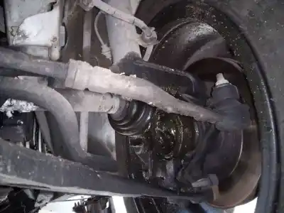 Pièce détachée automobile d'occasion moyeu de roue avant droite pour peugeot 208 active références oem iam 