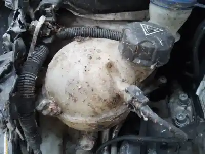 Pièce détachée automobile d'occasion vase d'expansion de liquide de refroidissement pour peugeot 208 active références oem iam 