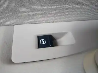 Pièce détachée automobile d'occasion Commande De Lève Vitre Arrière Gauche pour VOLKSWAGEN PASSAT VARIANT (365) Exclusive BlueMotion Références OEM IAM   