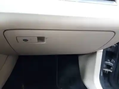 Автозапчастина б/у бардачок для VOLKSWAGEN PASSAT VARIANT (365) Exclusive BlueMotion Посилання на OEM IAM   