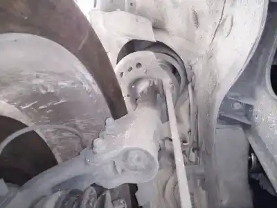 Peça sobressalente para automóvel em segunda mão amortecedor dianteiro direito por hyundai i40 style blue referências oem iam 