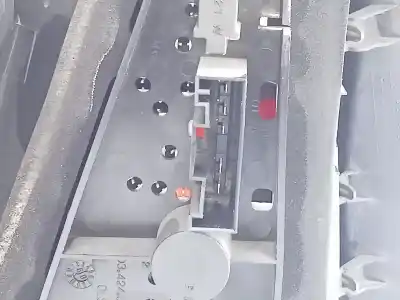 Peça sobressalente para automóvel em segunda mão farolim traseiro direito por bmw x1 (e84) sdrive 18d referências oem iam 63212992478 e1-a3-52-2 