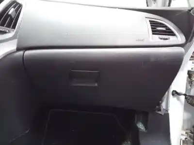Tweedehands auto-onderdeel Handschoenenkastje voor OPEL ASTRA J LIM. Enjoy OEM IAM-referenties   
