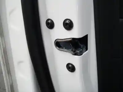 Автозапчастина б/у замок передніх дверей лівий для opel mokka edition ecoflex посилання на oem iam 