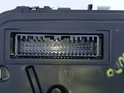 İkinci el araba yedek parçası enstrüman paneli için ssangyong korando crystal 4x2 oem iam referansları 8021037261 e3-a3-18-2  İkinci el araba yedek parçası enstrüman paneli için ssangyong korando crystal 4x2 oem iam referansları 8021037261 e3-a3-18-2