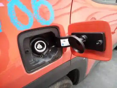 Second-hand car spare part outer fuel cap for jeep renegade sport 4x2 oem iam references   