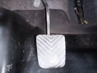 Peça sobressalente para automóvel em segunda mão pedal da embreagem por kia carens ( ) drive referências oem iam 