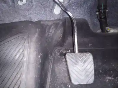 Second-hand car spare part clutch pedal for kia carens ( ) drive oem iam references 