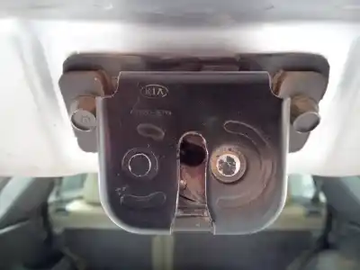 Автозапчасти б/у замок багажника/ворот за KIA SORENTO I (JC) 2.5 CRDi ссылки OEM IAM    Автозапчасти б/у замок багажника/ворот за KIA SORENTO I (JC) 2.5 CRDi ссылки OEM IAM