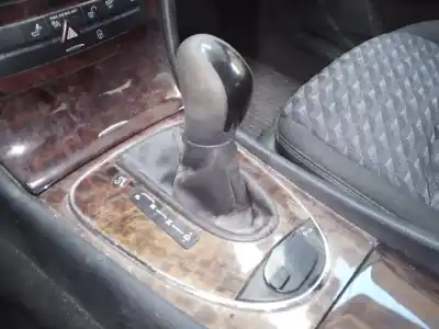 Gebrauchtes Autoersatzteil schalthebel zum mercedes-benz clase e (w211) berlina e 220 cdi (211.006) oem-iam-referenzen   