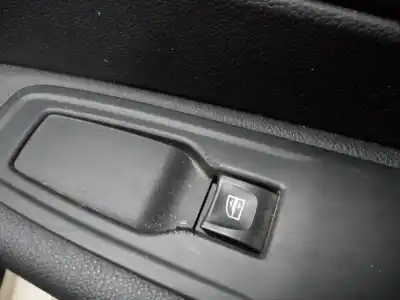 Peça sobressalente para automóvel em segunda mão botão / interruptor elevador vidro dianteiro direito por renault captur limited referências oem iam 