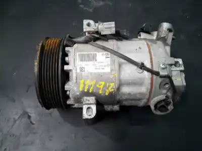 Pezzo di ricambio per auto di seconda mano COMPRESSORE ARIA CONDIZIONATA per RENAULT CAPTUR  Riferimenti OEM IAM 926000734R P3-B2-13-3 T72634BC