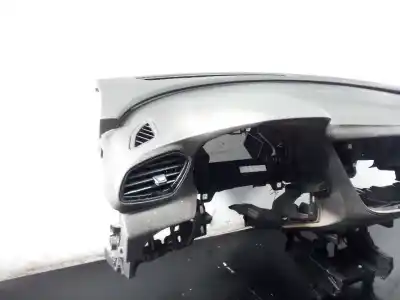 Peça sobressalente para automóvel em segunda mão tablier por opel grandland x 1.6 16v cdti dpf referências oem iam 00226290 yp00063777 p1-a3-5 