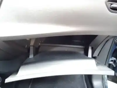 Автозапчастина б/у бардачок для citroen c4 picasso attraction посилання на oem iam    Автозапчастина б/у бардачок для citroen c4 picasso attraction посилання на oem iam