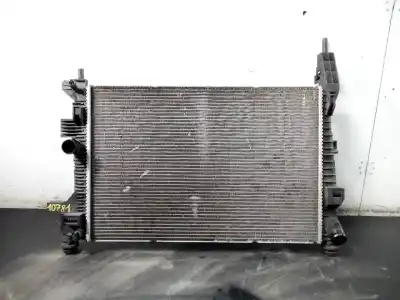 Piesă de schimb auto la mâna a doua radiator de apa pentru ford focus turn. (cb8) titanium referințe oem iam ra2130
