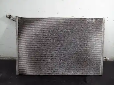 Peça sobressalente para automóvel em segunda mão Radiador De água por MERCEDES CLASE C (W205) LIM. C 220 CDI BlueTEC (205.004) Referências OEM IAM A0995002003 P1-A6-3 CC585003
