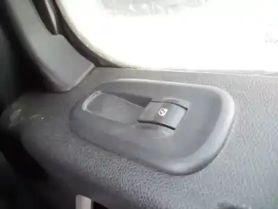 Second-hand car spare part Right Front Power Window Switch for RENAULT MASTER KIPPER L2H1 3.5t OEM IAM references   