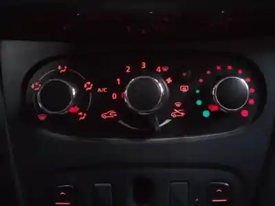 Pièce détachée automobile d'occasion Commande De Chauffage / Climatisation pour DACIA SANDERO Stepway Références OEM IAM   