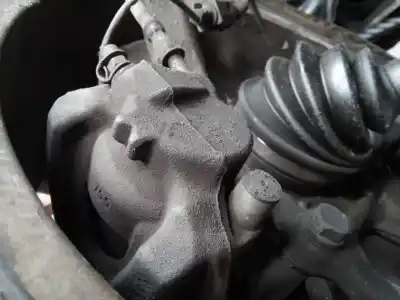 Peça sobressalente para automóvel em segunda mão pinça de travão dianteira esquerda por audi a5 sportback (8t) 2.0 tdi (105kw) referências oem iam 