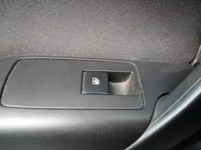 Second-hand car spare part  for OPEL INSIGNIA BERLINA  OEM IAM references   