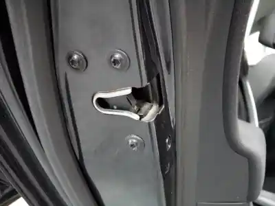 Second-hand car spare part rear left door lock for opel insignia berlina 2.0 selective oem iam references 