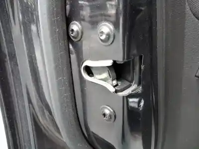 Second-hand car spare part left front door lock for opel insignia berlina 2.0 selective oem iam references 