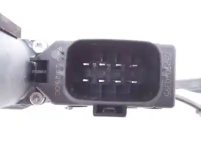 Автозапчасти б/у регулятор стекла переднего правого за jaguar x-type 2.0 d classic ссылки oem iam 130821545 e2-b3-39-1 